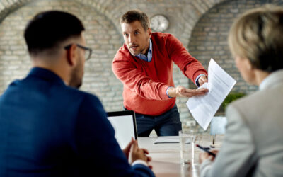 Rozwiązanie umowy bez wypowiedzenia – jak się bronić przed bezprawnym zwolnieniem?